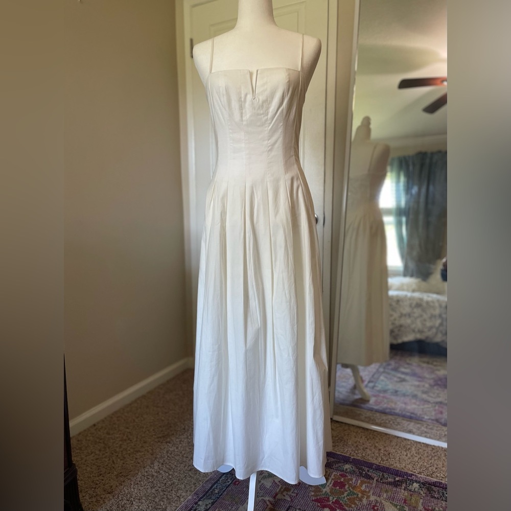 Reformation Kye Midi dress in white - Picture 6 of 13